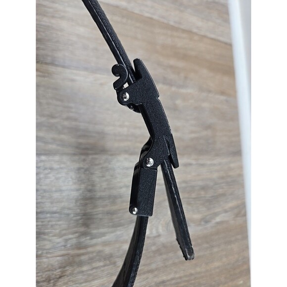 Kore Essentials Structured Canvas 28-32 Waist Track Belt Adjustable Ratchet - Picture 5 of 14